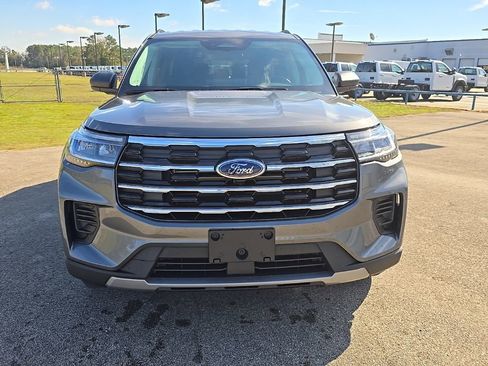 New 2026 Ford Explorer Active image 8