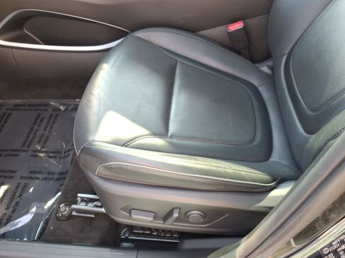 Used 2024 Hyundai Tucson Limited AWD/4WD image 15