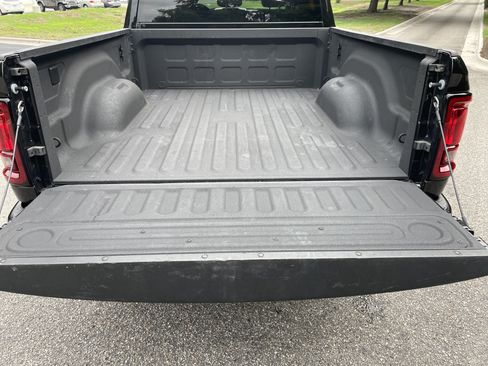 Used 2025 RAM 2500 Big Horn AWD/4WD image 32