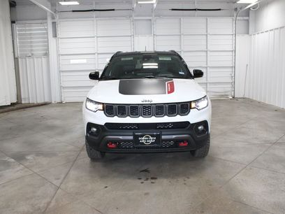 Used 2025 Jeep Compass Trailhawk