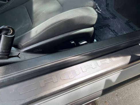 Used 2019 Chevrolet Camaro LT image 30