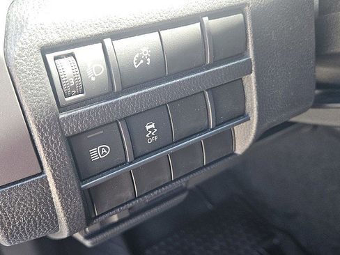 Used 2025 Toyota Tacoma SR5 image 18