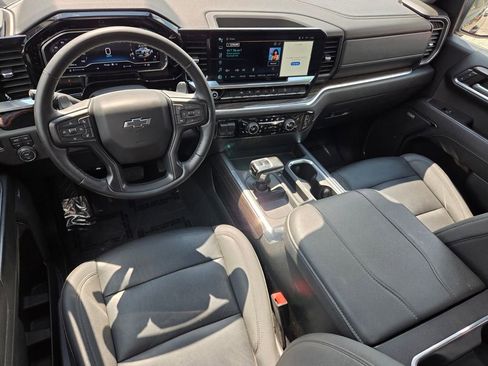 Certified 2024 Chevrolet Silverado 1500 LT Trail Boss w/ Convenience Package II image 11