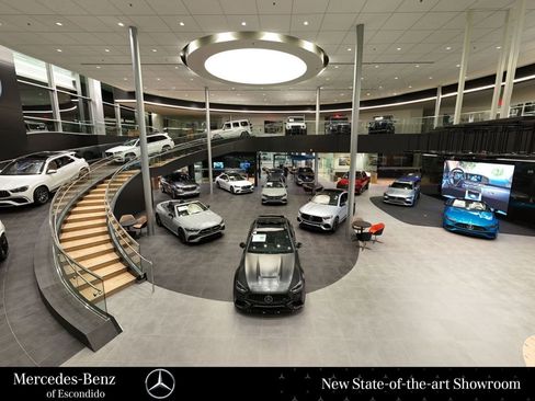 Certified 2022 Mercedes-Benz GLA 250 image 36