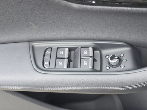 Used 2023 Audi Q7 3.0T Premium Plus AWD/4WD image 32