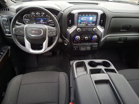 Used 2022 GMC Sierra 3500 SLE w/ SLE Value Package image 11