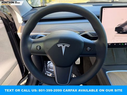 Used 2023 Tesla Model Y Performance image 15
