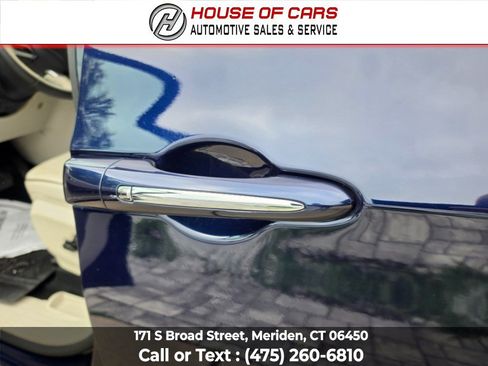 Used 2018 Chrysler Pacifica Limited w/ Advanced Safetytec Group FWD image 52