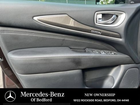 Used 2020 INFINITI QX60 Luxe w/ Essential Package AWD/4WD image 13