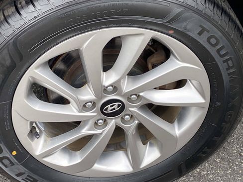 Used 2018 Hyundai Tucson SE AWD/4WD image 26