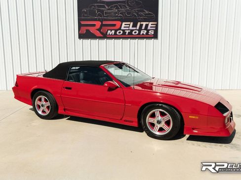 Used 1991 Chevrolet Camaro Z28 RWD image 14