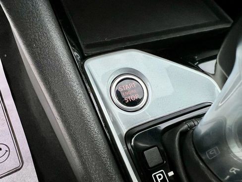 Used 2024 Nissan Altima 2.5 SV image 32