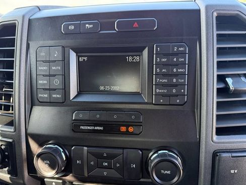 Used 2018 Ford F250 XL w/ Power Equipment Group AWD/4WD image 18