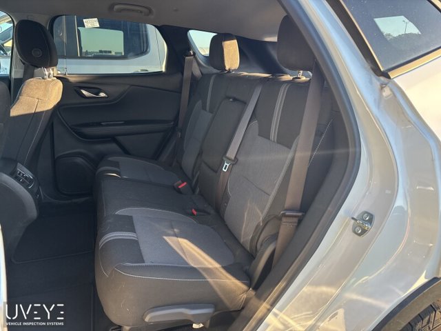 Used 2024 Chevrolet Blazer LT w/ Convenience Package FWD image 9