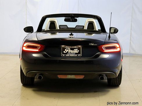 Used 2018 FIAT 124 Spider Lusso w/ Convenience Group image 7