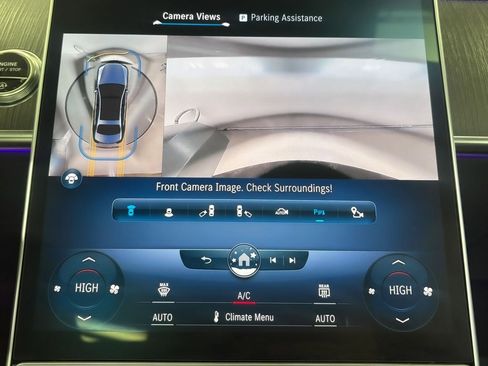 Used 2022 Mercedes-Benz S 580 4MATIC Sedan w/ AMG Line Package image 20