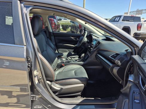 Used 2020 Subaru Crosstrek 2.0i Limited w/ Moonroof Package w/Navigation image 17