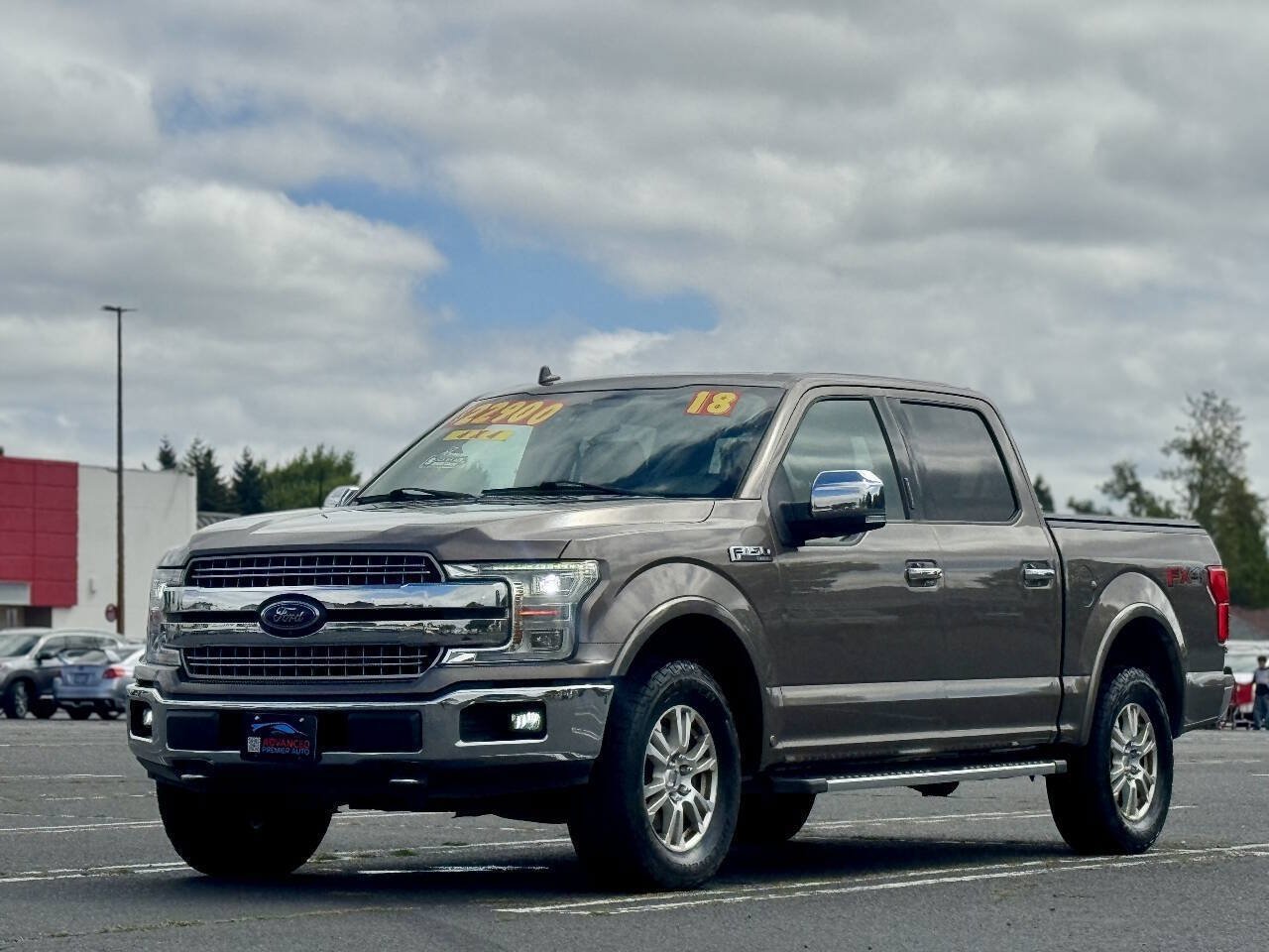 Used 2018 Ford F150 Lariat w/ Equipment Group 502A Luxury AWD/4WD image 4