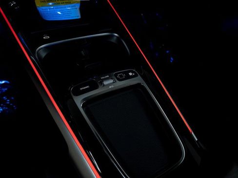 Certified 2026 Mercedes-Benz GLB 35 AMG 4MATIC image 30