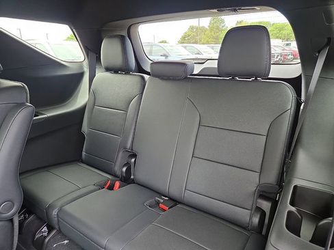 New 2026 Chevrolet Traverse LT FWD image 8