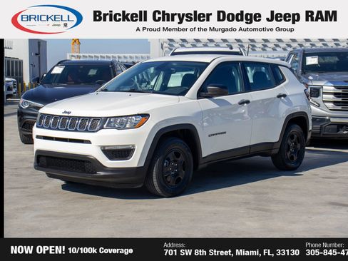 Used 2018 Jeep Compass Sport image 1