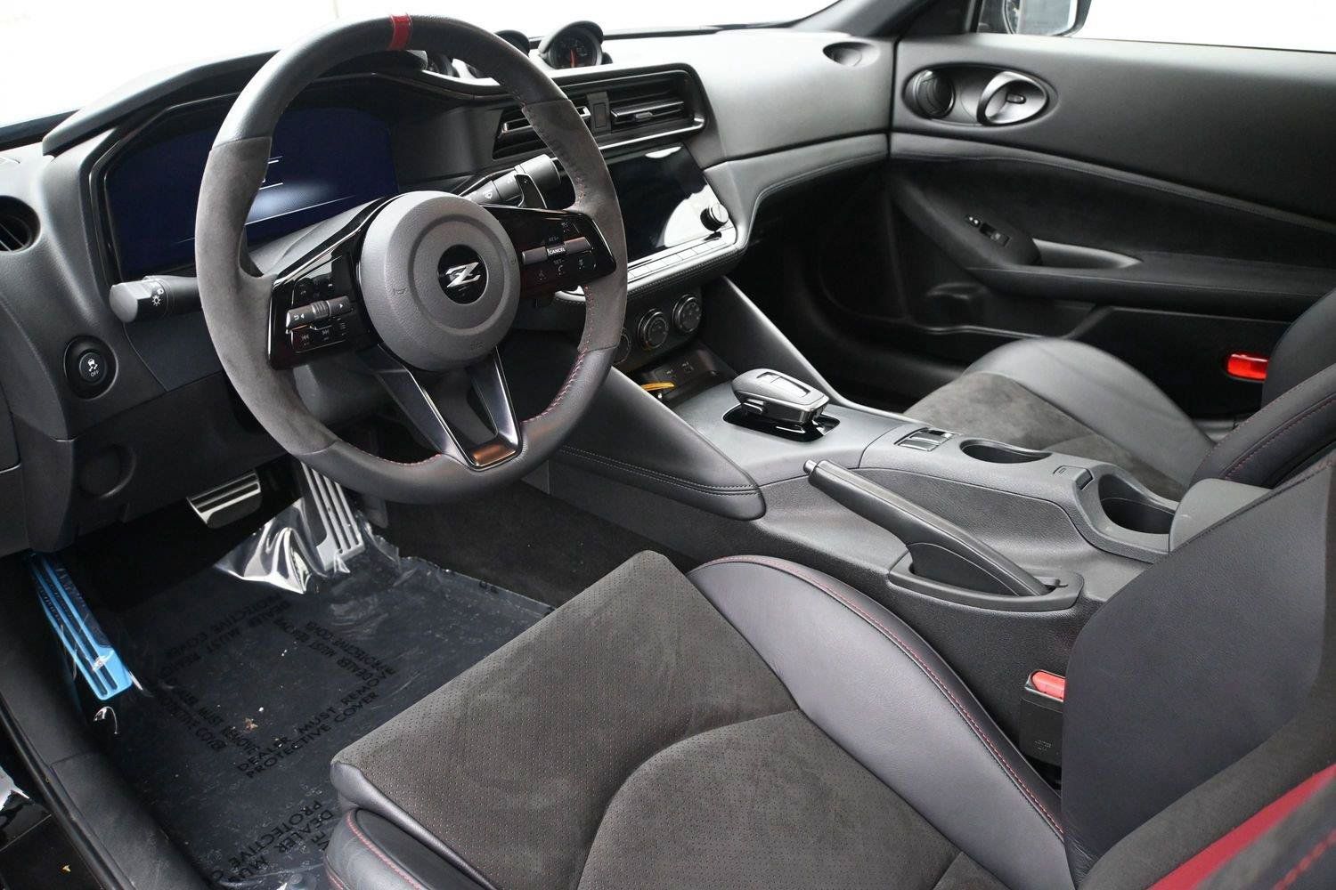 Certified 2024 Nissan Z Sport w/ Floor Mat Package RWD image 2