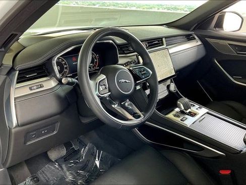 Used 2025 Jaguar F-PACE R-Dynamic S image 16