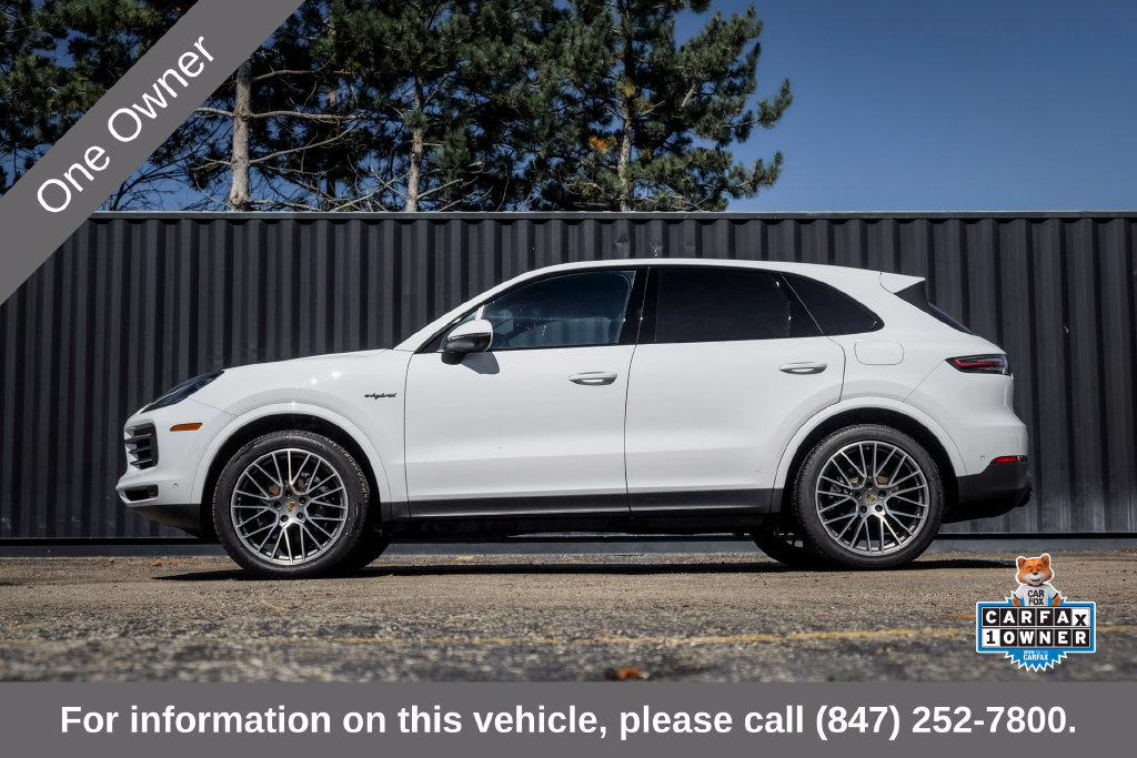 Used 2022 Porsche Cayenne E-Hybrid AWD/4WD image 4