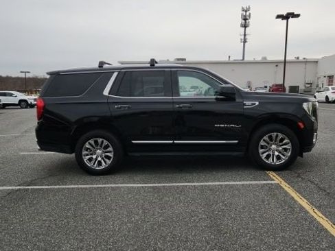 Used 2021 GMC Yukon Denali image 8