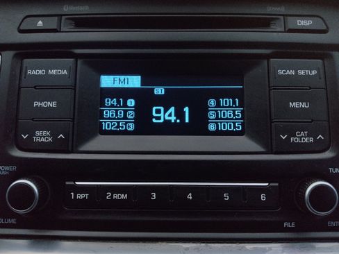 Used 2017 Hyundai Sonata SE FWD image 25