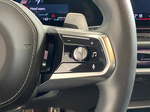 Certified 2024 BMW 740i xDrive image 31