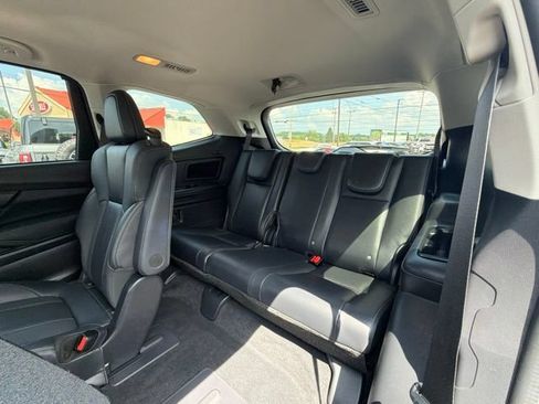 Used 2022 Subaru Ascent Limited AWD/4WD image 29
