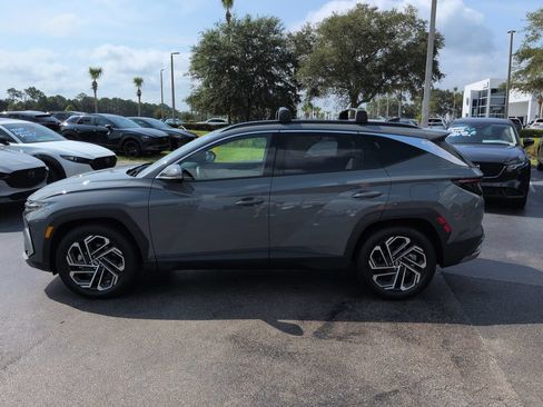 Used 2025 Hyundai Tucson Limited FWD image 7