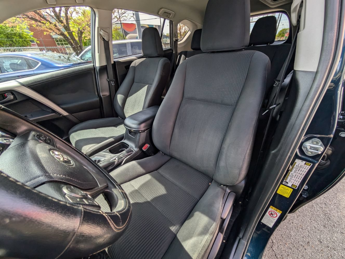 Used 2017 Toyota RAV4 LE FWD image 16