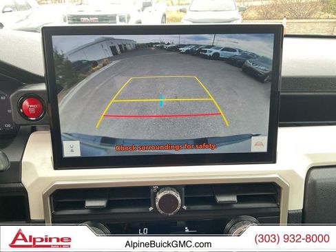 Used 2024 Toyota Tacoma TRD Off-Road image 16