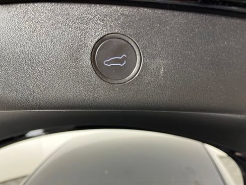 Used 2023 Tesla Model 3 Standard Range RWD image 44