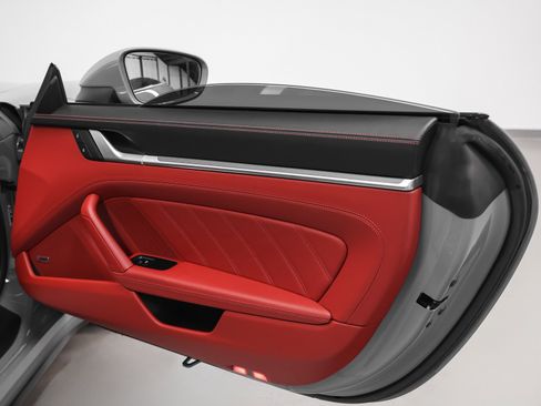 Used 2023 Porsche 911 Turbo image 38