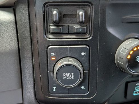 Used 2024 Ford F250 XLT w/ FX4 Off-Road Package AWD/4WD image 19