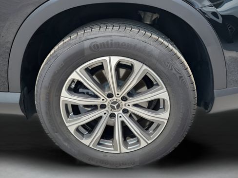 Certified 2026 Mercedes-Benz GLC 300 image 30