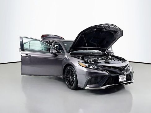 Used 2023 Toyota Camry XSE FWD image 22