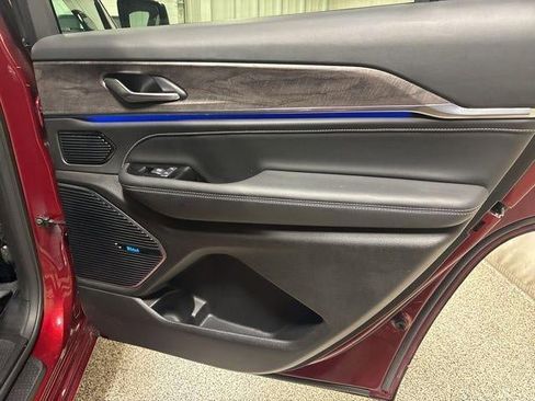 Used 2023 Jeep Grand Cherokee L Overland image 25