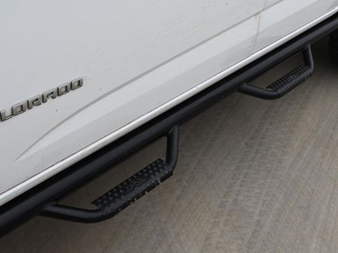 Used 2018 Chevrolet Colorado Z71 image 32