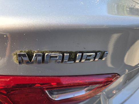 Used 2019 Chevrolet Malibu LS FWD image 4