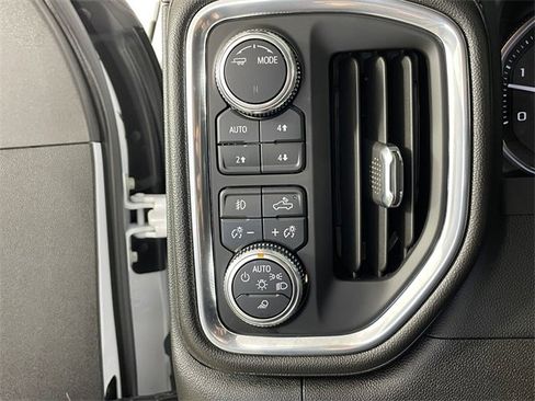 Used 2023 GMC Sierra 2500 Denali image 13