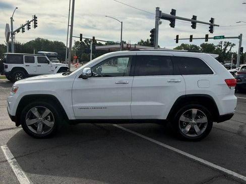 Used 2014 Jeep Grand Cherokee Limited AWD/4WD image 9