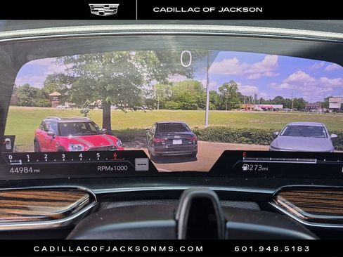 Used 2023 Cadillac Escalade ESV Premium Luxury RWD image 11