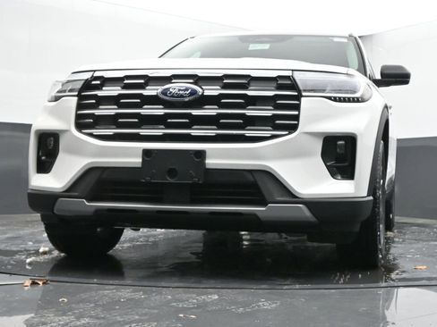 New 2026 Ford Explorer Active w/ Active Comfort Package image 43