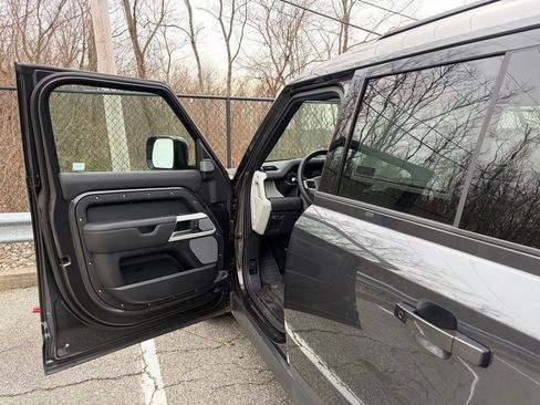 Certified 2024 Land Rover Defender 130 S image 13