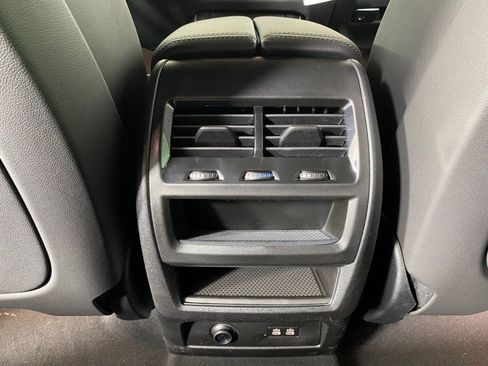 Used 2026 BMW X5 sDrive40i w/ Premium Package RWD image 31