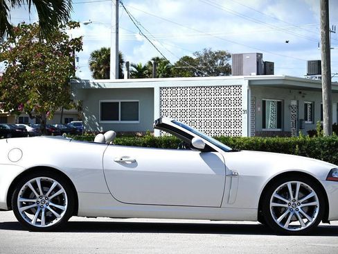 Used 2007 Jaguar XK Convertible RWD image 16